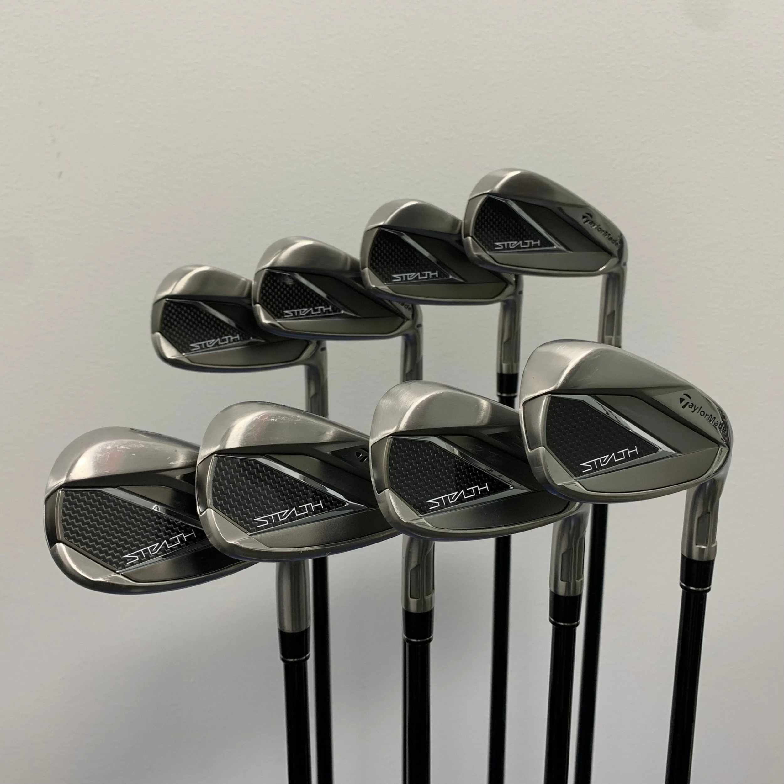 TaylorMade Stealth Irons 5-PW, AW, SW Ventus Red 5 Senior Right Hand - MINT 3 TaylorMade Stealth Irons 5-PW, AW, SW Ventus Red 5 Senior Right Hand - MINT