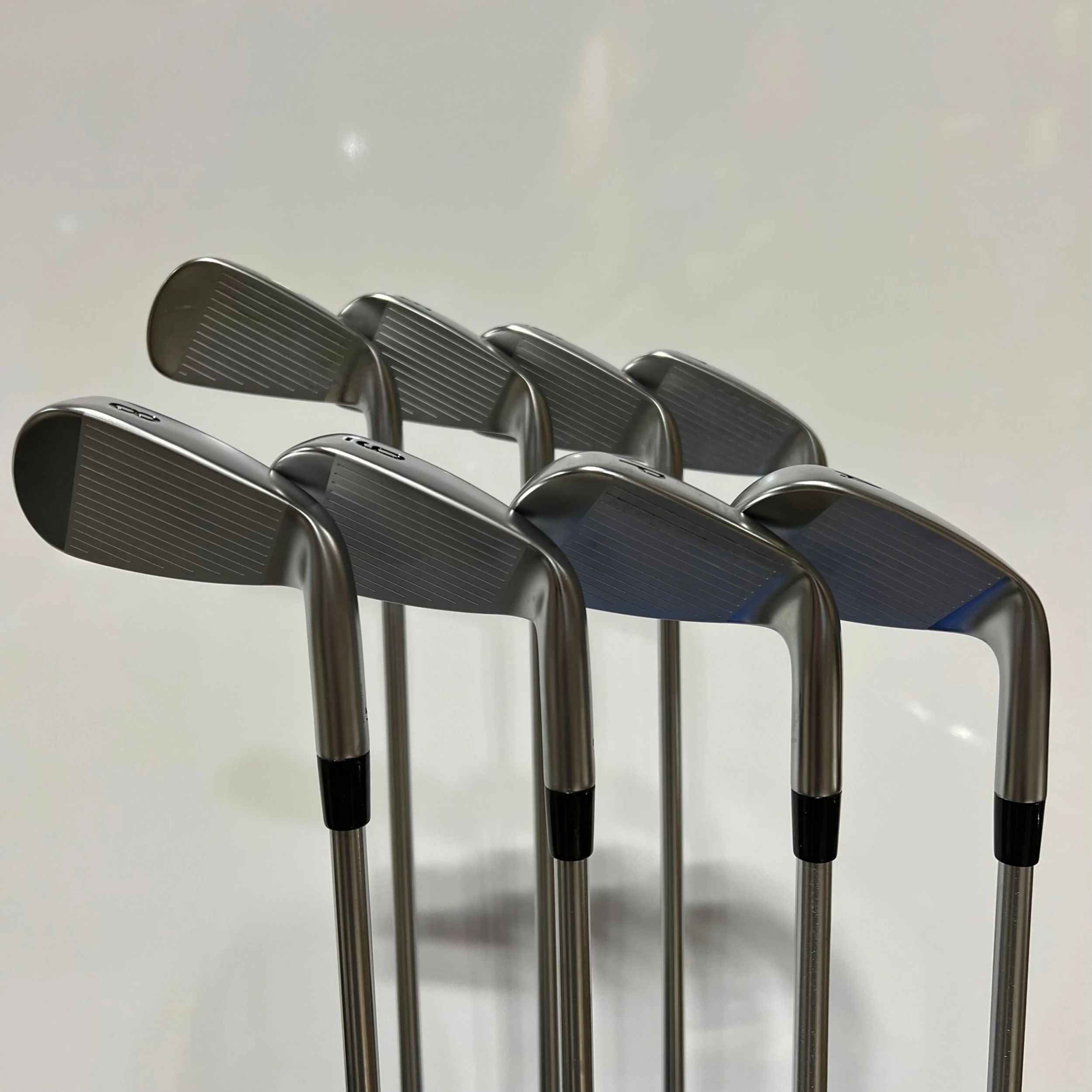 Callaway Forged CB Irons 4-PW, AW Project X IO 105 Regular Left Hand - MINT 4 Callaway Forged CB Irons 4-PW, AW Project X IO 105 Regular Left Hand - MINT - Image 2